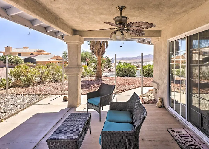 Dom wakacyjny Luxe W/ Detached Casita & Furnished Patio!