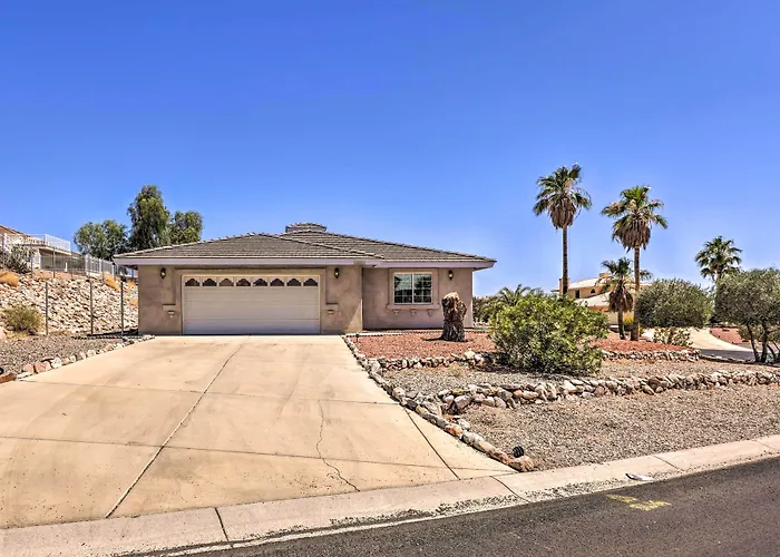 Luxe W/ Detached Casita & Furnished Patio! Dom wakacyjny Bullhead City