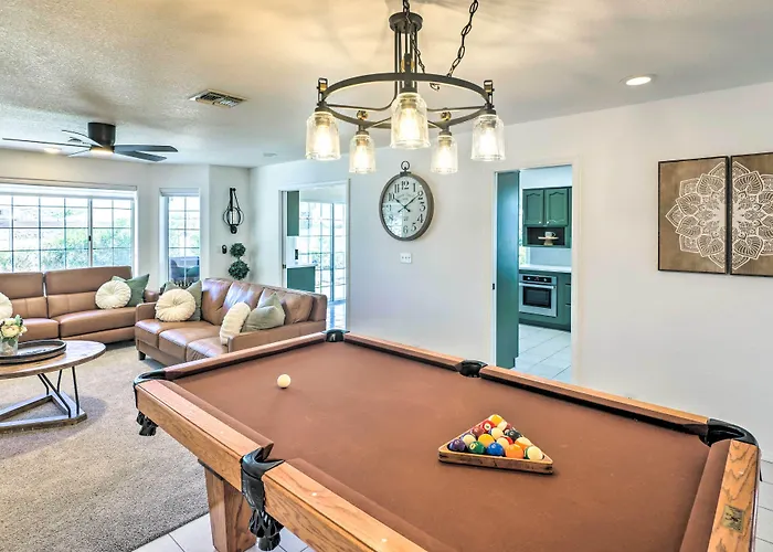 Luxe W/ Detached Casita & Furnished Patio!
